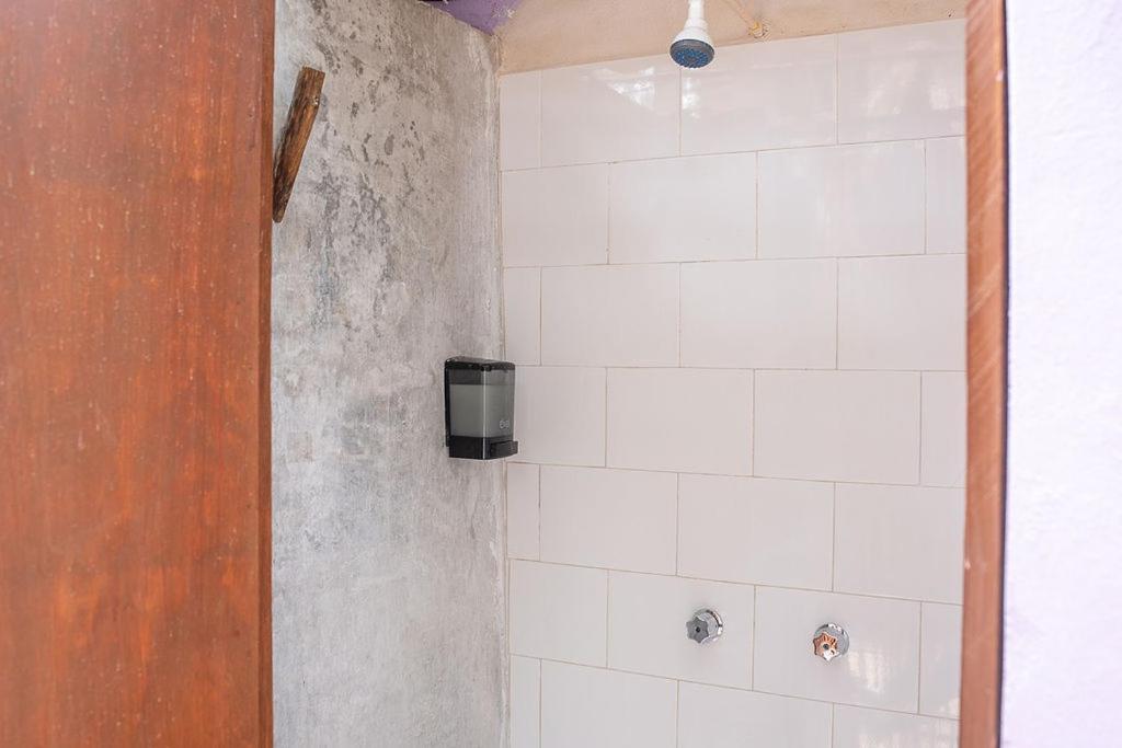 Mapache Hostel & Camping Isla Holbox Екстериор снимка