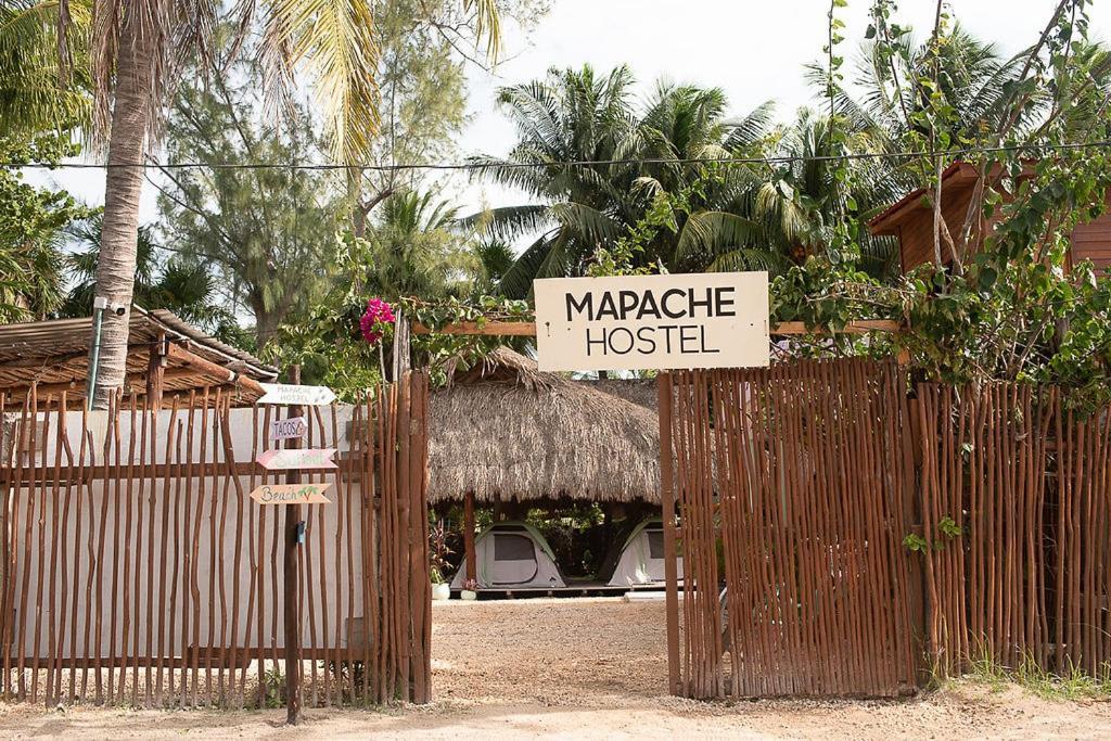 Mapache Hostel & Camping Isla Holbox Екстериор снимка